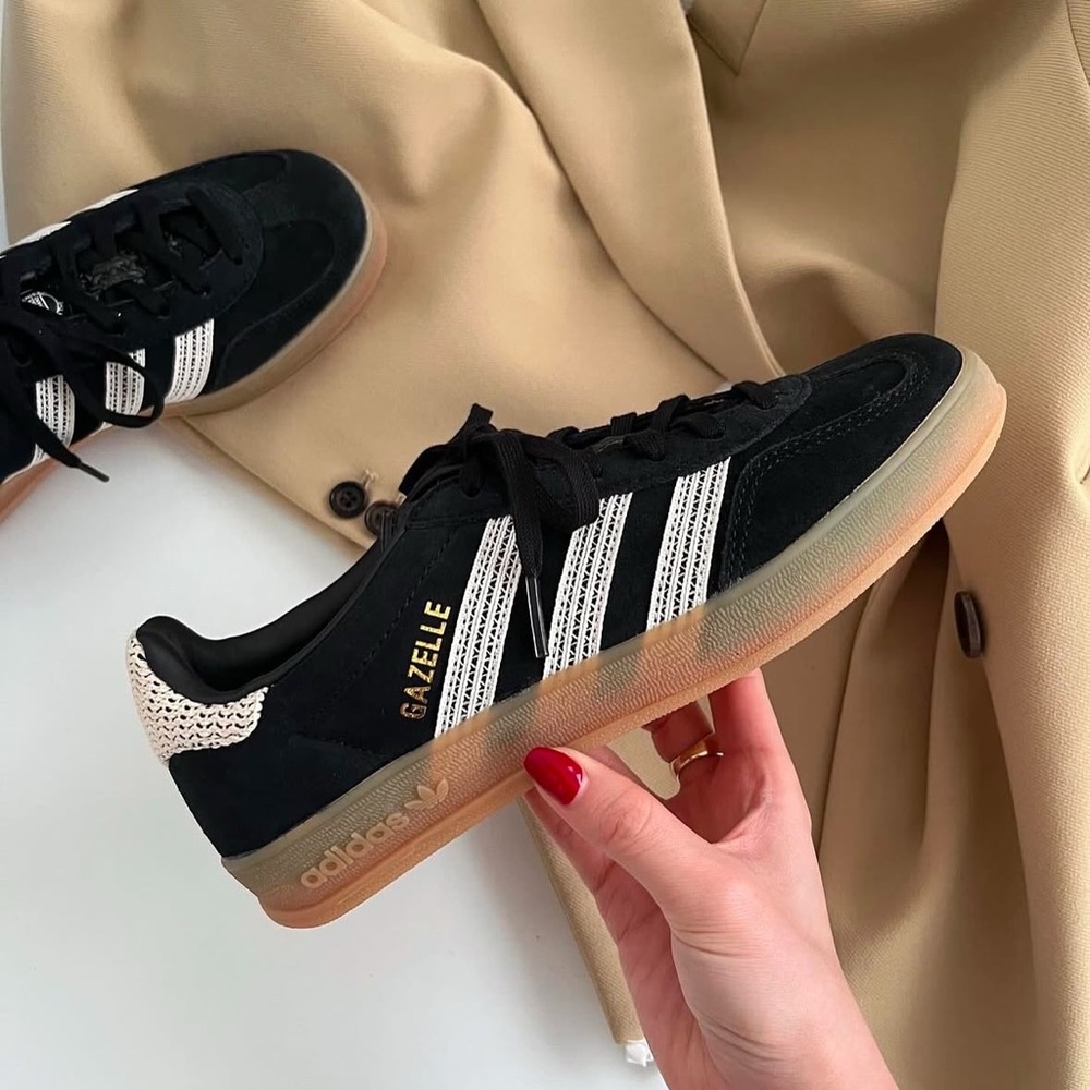 Adidas Gazelle Lace Sneaker